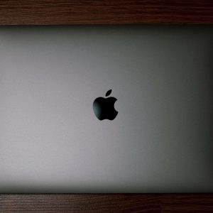 refurbished apple macbook air m1 (2020) 8gb ram, 256gb ssd
